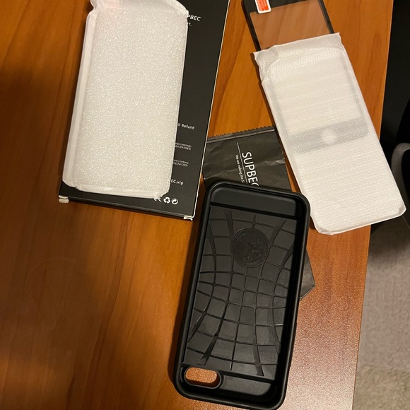 iPhone 8 black case new - Picture 3 of 6